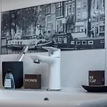 Amazing In By Valentino - Free Garage Parking Διαμέρισμα *
